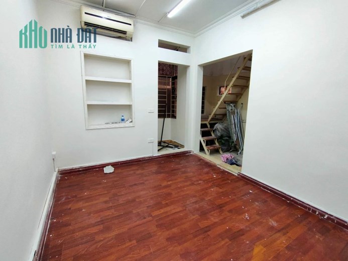 Bán nhà Thái Thịnh, Đống Đa gần ô tô 2,3 Tỷ mt4,3