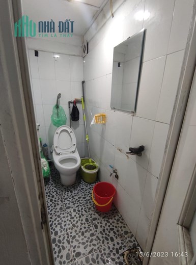 Cho thuê MBKD MẶT PHỐ Giảng Võ, Ba Đình 68m2, VỈA HÈ RỘNG, 25 triệu.