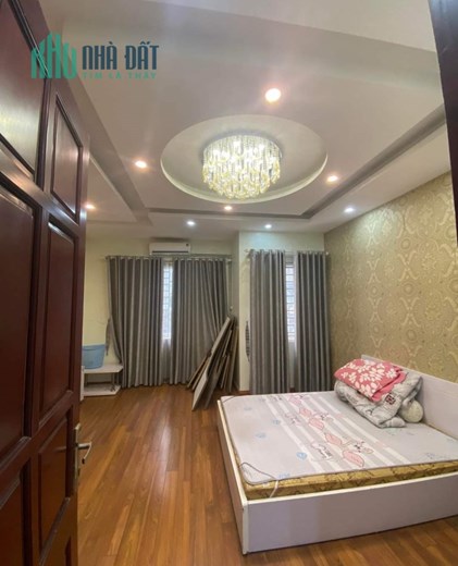 Tôi bán nhà liền kề KĐT Văn Phú view công viên, cạnh La Casta 90m2 chỉ 9.59 tỷ. LH 0989.62.6116