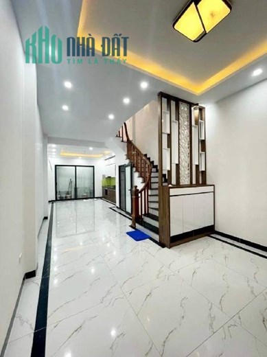 Chính chủ cần BÁN GẤP nhà Mỗ Lao Hà Đông - 44m 5tầng Mt4m - Phân lô ô tô đỗ cửa
