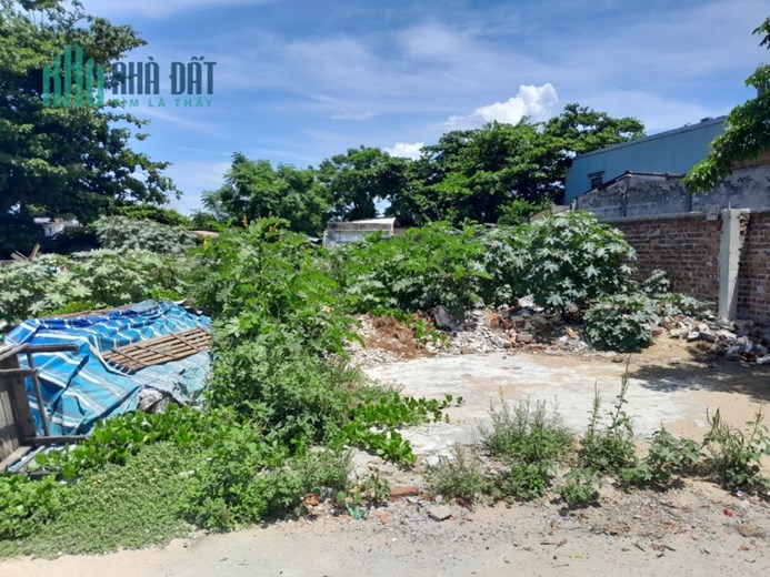 BÁN NHANH LÔ ĐẤT 197M2  2 MẶT TIỀN ĐƯỜNG 5M SAU LƯNG ĐƯỜNG HOÀNG SA NGAY BÃI TẮM MÂN THÁI