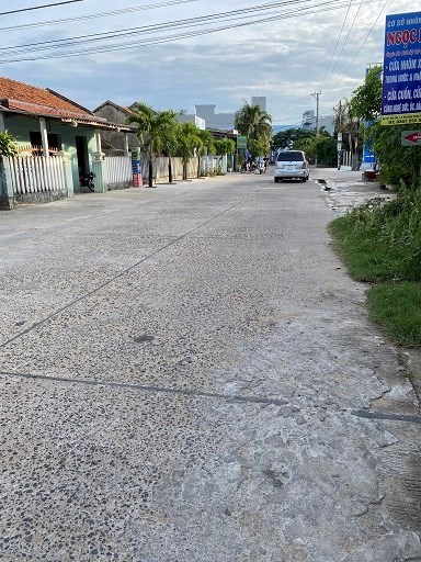 CHÍNH CHỦ CẦN BÁN ĐẤT TẶNG NHÀ 2 TẦNG
