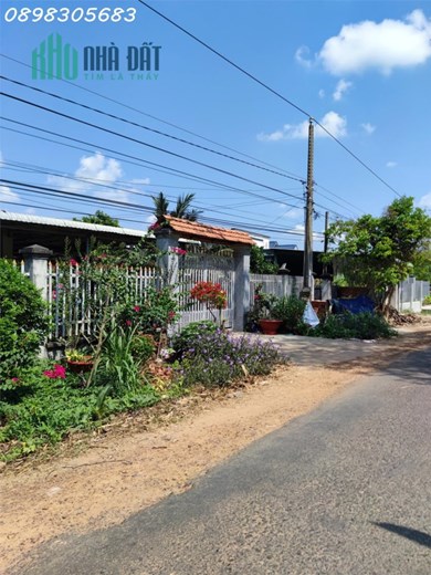 Còn hơn 1,5 sào đất vườn mặt tiền RỘNG, sổ riêng chỉ 472 nghìn/m2