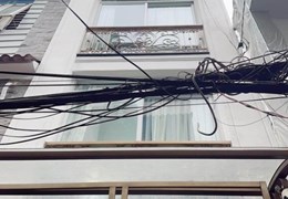 GẤP BÁN NHÀ TT Q10 TÔ HIẾN THÀNH-TẶNG NỘI THẤT-4 TẦNG ĐÚC BT-32M2-CHỈ 5,6 TỶ
