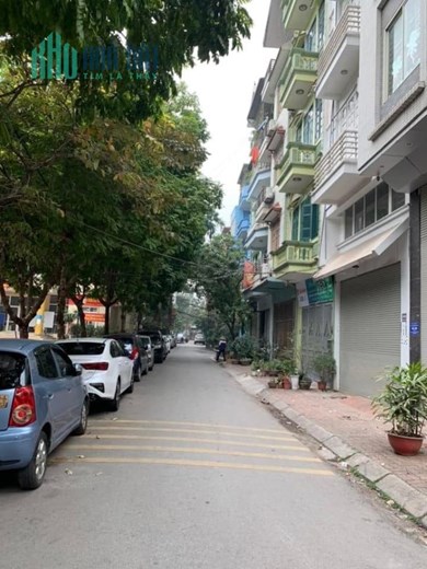 BÁN GẤP NHÀ NGUYỄN THỊ ĐỊNH, CẦU GIẤY  70M, 8T, MT 5M, Ô TÔ TRÁNH, KINH DOANH, 20 TỶ