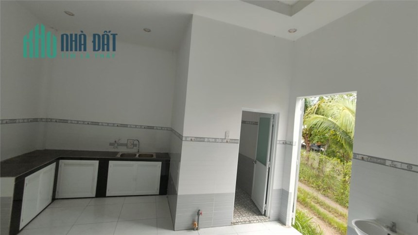 Bán nhà cấp 4 xinh xắn, view kênh, giá cực hấp dẫn: chỉ 750 triệu!