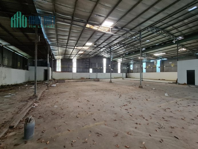 Xưởng mặt tiền đường Tân Sơn 280m2, 500m2, 1000m2 có PCCC xe Công