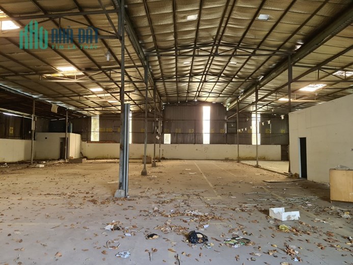 Xưởng mặt tiền đường Tân Sơn 280m2, 500m2, 1000m2 có PCCC xe Công