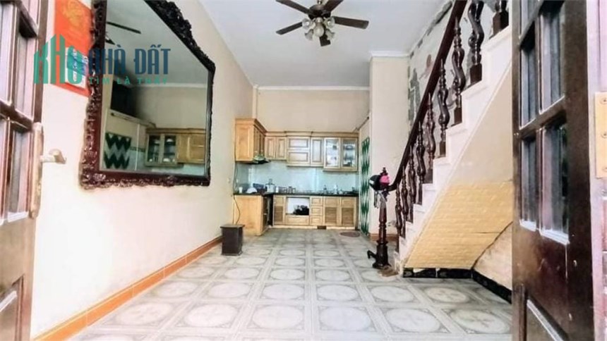 PHỐ BẠCH MAI - BÁN NHÀ NGÕ TO HƠN PHỐ - KINH DOANH SẦM UẤT NGÀY ĐÊM - NGÕ THÔNG - OTO TRÁNH