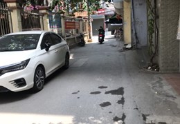 Cần bán gấp Nhà Mễ Trì Thượng 40m2, 4 Tầng,3.6m. Giá rẻ như hạt dẻ ( có thương lượng).