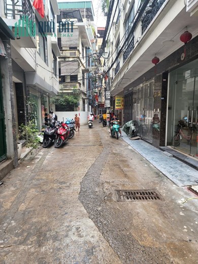 BÁN NHÀ NGÃ TƯ SỞ THANH XUÂN 60M, 5T, MT 4.5M, Ô TÔ TRÁNH, THANG MÁY, KD, NHỈNH 11 TỶ