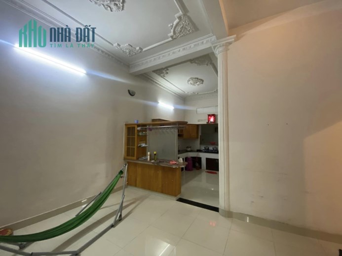 BÁN NHÀ Ở NGAY - SÂN ĐỂ XE - NGANG 5.5M - GẦN 80M2 - NGAY CẦU ÔNG DẦU - SÁT QL13 - HƠN 3 TỶ