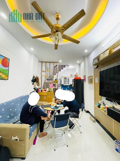 Bán nhà Minh khai ngõ nông, thẳng tắp ra phố, DT37m2, giá 3.4 tỷ.