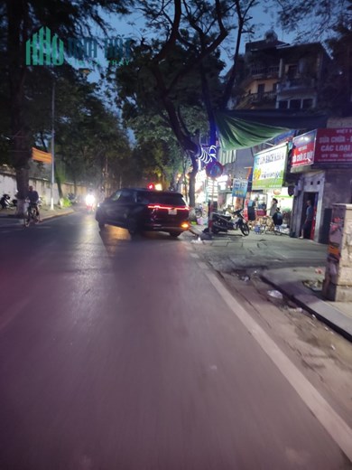 Bán nhà khu phố hiếm Tạ Quang Bửu, Nhà 5 tầng, ngõ cực nông, DT35m2, 3.6 tỷ.