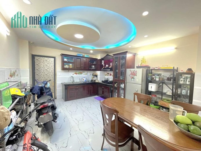 Bán Nhà HXH Ny Sư Huỳnh Liên, Tân Bình, 60m2, 5 Tầng Mới, Nội Thất Cao Cấp, Nhỉnh 9 Tỷ TL.