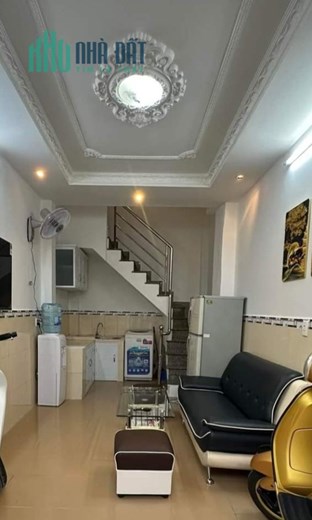 Nhà Q3, Hai Bà Trưng, 3 tầng, vị trí giáp quận 1, Phú Nhuận, Bình Thạnh, nhỉnh 3 tỷ