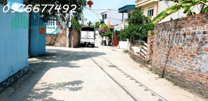 3 tỷ dư xíu xiu-47m đất nằm giữa trung tâm Huyện Đông Anh-Uy Nỗ đường thông 5m.