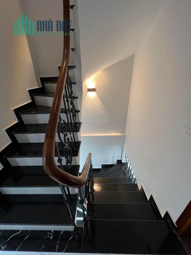 Bán nhà Lĩnh Nam - Hoàng mai  nhà mới xây 48m2*5 Tầng giá 4.39 Tỷ