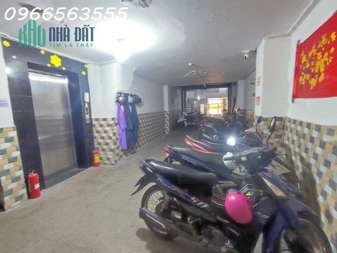 BÁN CĂN HỘ DICH VỤ - MẶT TIỀN TRẦN XUÂN SOẠN - 45 PHÒNG - THANG MÁY - DTSD 780M2- GIÁ BÁN 28 TỶ TL