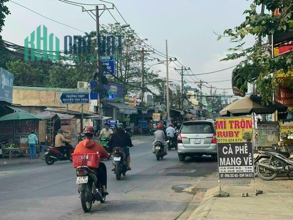 1/ Phước Thiện - Long Thạnh Mỹ quận 9, 2.25 tỷ