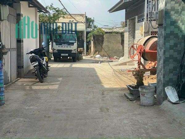 1/ Phước Thiện - Long Thạnh Mỹ quận 9, 2.25 tỷ