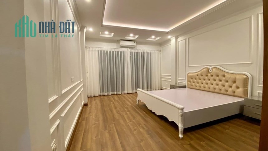 Bán nhà phố Hoàng Cầu, Đống Đa 82m, 7 tầng, mt 5.2m. Giá: 16 tỷ