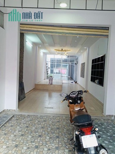 Ngộp bán gấp nhà mặt tiền đường Lê Thị Riêng , 114m2 phuờng Thới An , quận 12 , giá tốt 