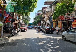 Bán nhà mặt phố Ngọc Lâm, Long Biên, 4.5 mặt tiền. LH: Địa Thủy Sư Trần Thọ 0906299843