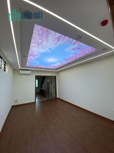Chính chủ cần bán gấp căn nhà PL mặt ngõ phố Nguyễn Khang ,Nguyễn Ngọc Vũ 65 m2 x 7 t 14,6 tỷ