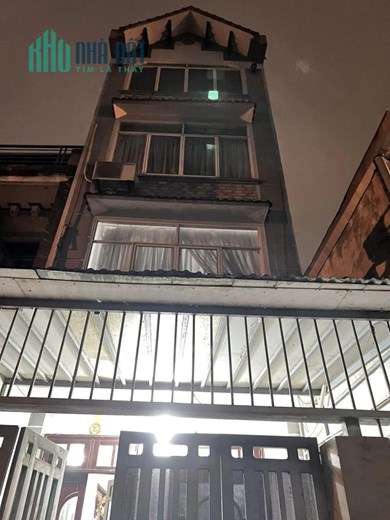 P/LÔ Ô TÔ VÀO NHÀ SIÊU HIẾM YÊN DUYÊN NỘI THẤT VIP 61M2 4PN GIÁ 100TR/M2