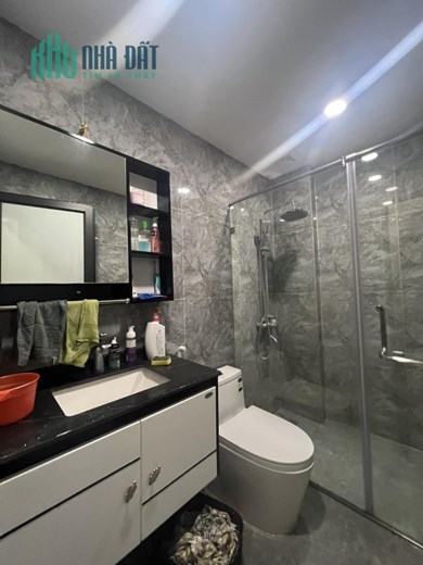 Bán căn nhà 77m2 phố Âu Cơ, Tây Hồ Gara Ô tô 7 chỗ Vỉa hè rộng Kinh doanh siêu đỉnh 9.4 Tỷ