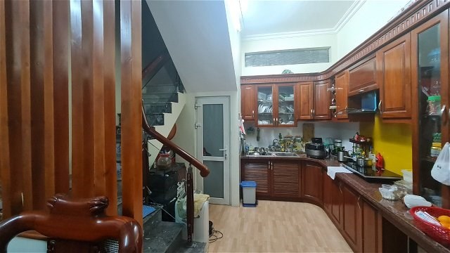 Lô Góc, Định Công-Hoàng Mai 42m2, 5 Tầng, Ôtô Đỗ Cửa, Giá 5.6 tỷ