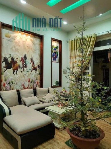 Bán nhà quận 9 giá rẻ,Dt 62m, 2 lầu, giá 3.99 tỷ lh 0933660119
