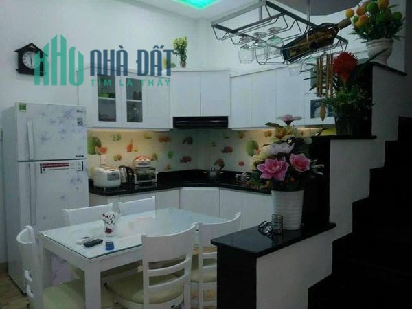 Bán nhà quận 9 giá rẻ,Dt 62m, 2 lầu, giá 3.99 tỷ lh 0933660119