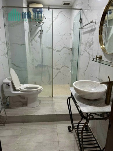 Cho Thuê Nhà Nguyên Căn Phú Nhuận Huỳnh Văn Bánh - P.9 - 75m2