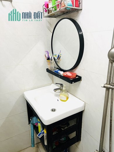 GẤP GẤP GẤP - Mình chính chủ Cần Bán Gấp Căn Nhà Hẻm Xe Hơi 6M Tại Quận Bình Tân - Giá Cực Rẻ