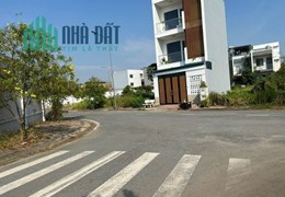Chính chủ bán lô đất đường 8 Long Phước 1.7 tỷ LH 0933660119 Hoài Q9