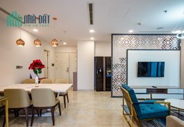Cho thuê CH Vinhomes Golden River, 2PN 61m2 view Landmark 81,  22tr/tháng