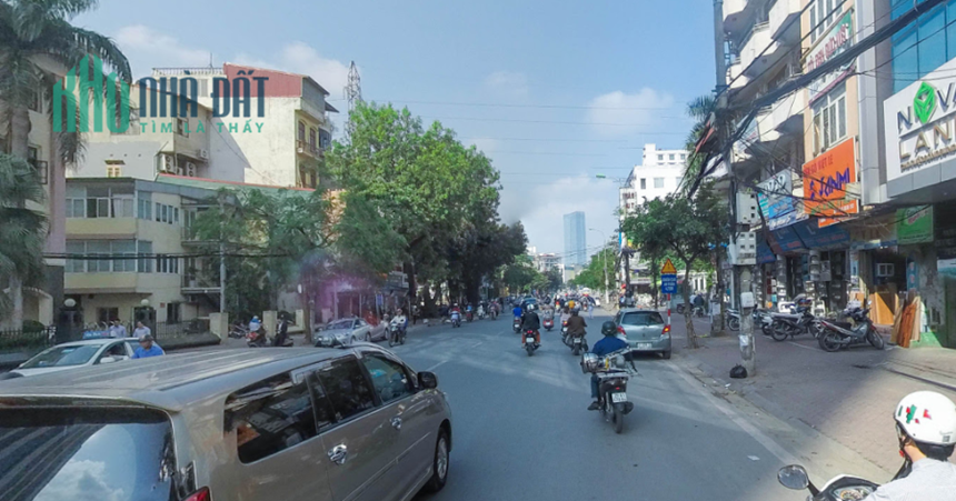 Bán gấp nhà MT Rộng 4,5m MP Cát Linh giá 28 tỷ, 60m2, sđcc