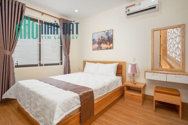 Tòa nhà căn hộ đối diện RIESORT FURAMA 6 tầng có thang máy- 11 phòng-720tr/năm giá giảm từ 13 tỷ