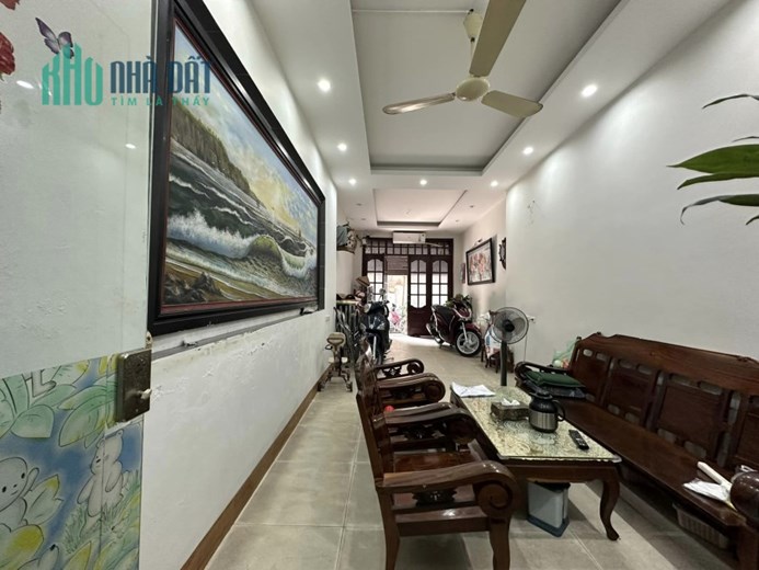 Bán nhà mặt ngõ Vương Thừa Vũ 52m2, 4T làm công ty, văn phòng nhỉnh 12 tỷ