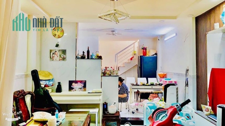 Bán Gấp nhà Phú Thọ Hoà Tân Phú 40m2 ,trệt lầu mới cứng Nhỉnh 3 tỷ