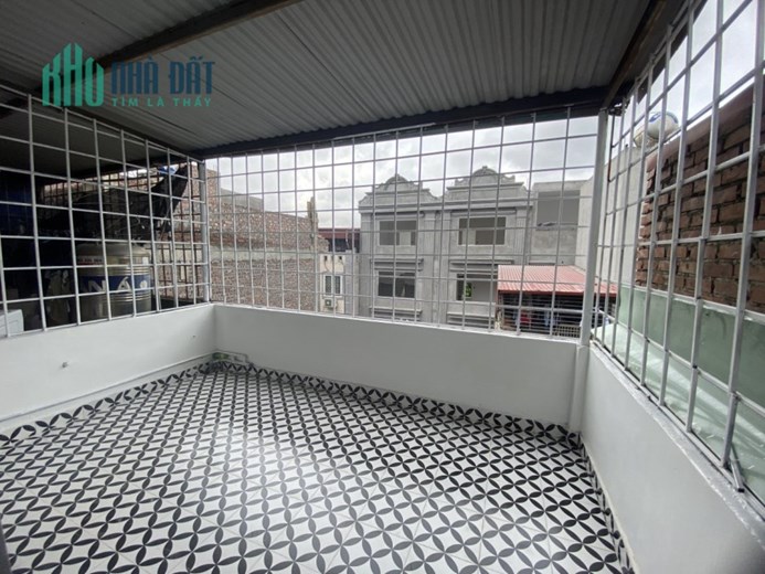 Bán nhà ngay sau mặt đường Hào Khê - Quán Nam, diện tích 40m 3.5 tầng, GIÁ 2.39 tỉ