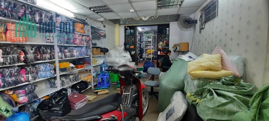 Cho thuê nhà nguyên căn, hộ gia đình, KD online, 70m2, 4T, 3N, đủ công năng, Nguyễn Phong Sắc.