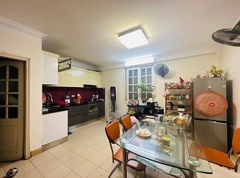 NHÀ ĐẸP PHÂN LÔ, DÂN XÂY - TRUNG TÂM CẦU GIẤY, TÂY HỒ - GẦN Ô TÔ TRÁNH - 45M2, 5T, NHỈNH 5 TỶ