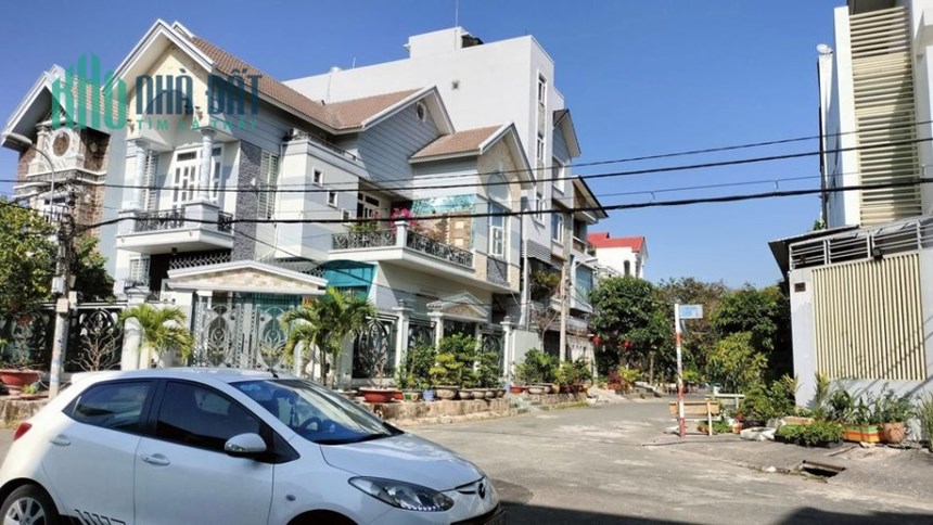BÁN NHÀ BIỆT THỰ MẶT TIỀN NB TẠ QUANG BỬU QUẬN 8, NGANG 7X20, 3 TẦNG, 139 M2, 11 TỶ 4