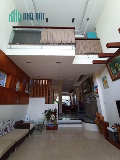 Bán Nhà 4 Tầng MT HXH Oto Ngủ Trong Nhà - Cách MT Bùi Văn Ba Vài Mét Quận 7 - Khu Chế Xuất