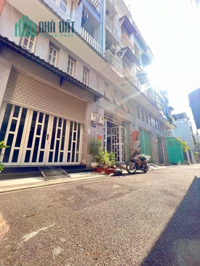 Bán Nhà Thoại Ngọc Hầu, Mặt Tiền Kinh Doanh Tốt, Khu Cao Tầng, 4.2 x 15 x 5 Tầng, Chỉ 7 Tỷ