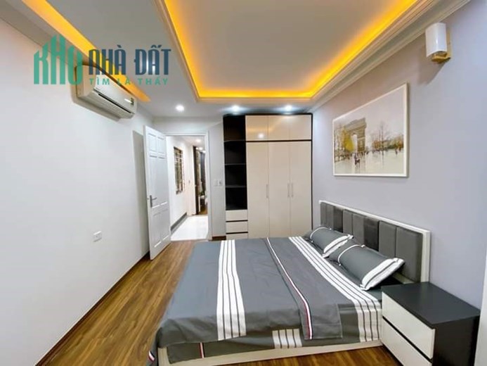 Tuyệt đẹp 4PN khép kín ở ngay 136 Cầu Diễn 35.2m2 5 tầng 3.1tỷ