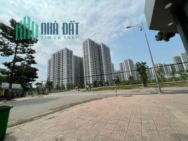 bán đất ngộp ngân hàng quận 9, hạ 400tr bán nhanh 2.45ty,gọi 0933660119 Quận 9 thương lượng giá tốt